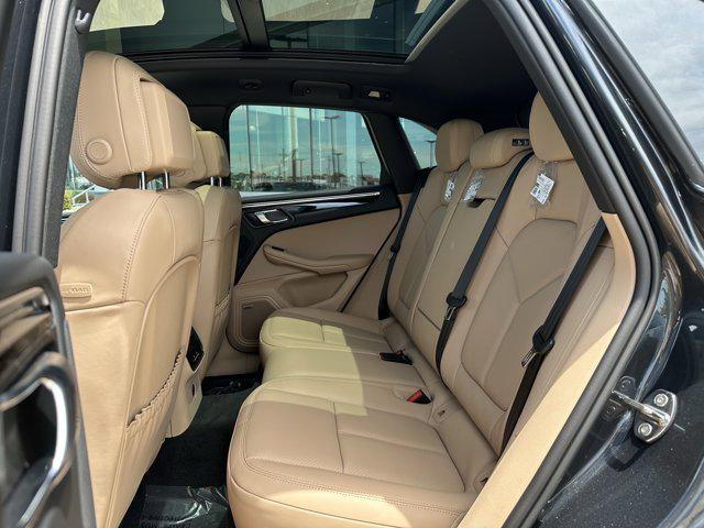 new 2025 Porsche Macan car