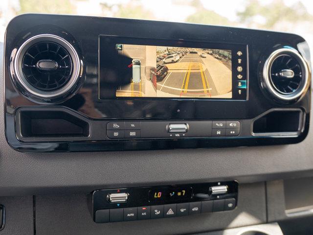 new 2024 Mercedes-Benz Sprinter 3500 car, priced at $77,047