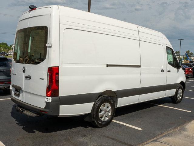 new 2024 Mercedes-Benz Sprinter 3500 car, priced at $77,047