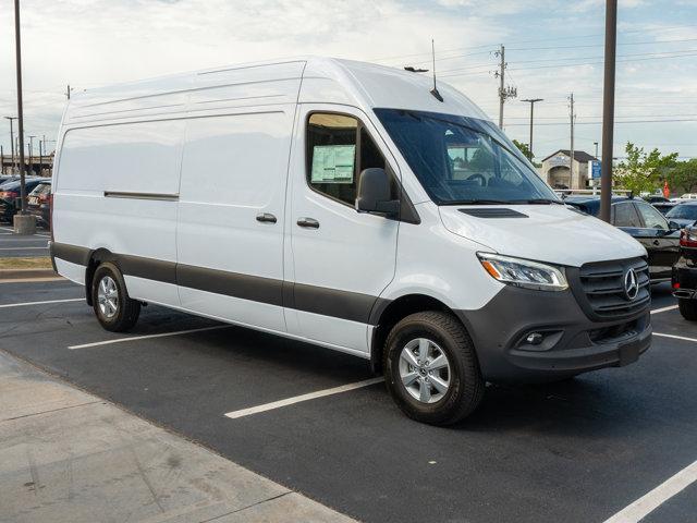 new 2024 Mercedes-Benz Sprinter 3500 car, priced at $77,047