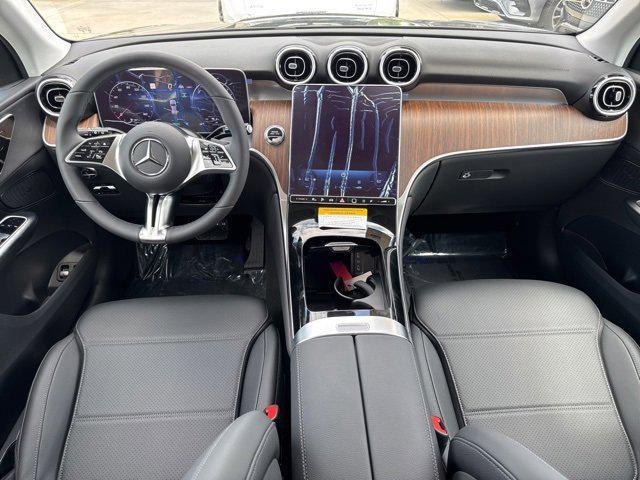new 2025 Mercedes-Benz GLC 350e car, priced at $63,650