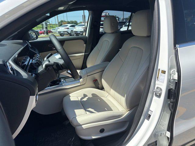 new 2026 Mercedes-Benz GLA 250 car, priced at $47,175