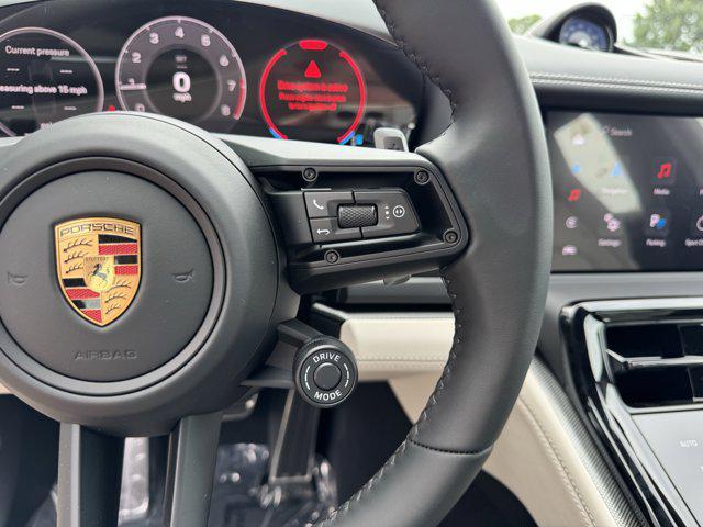 new 2025 Porsche Panamera car