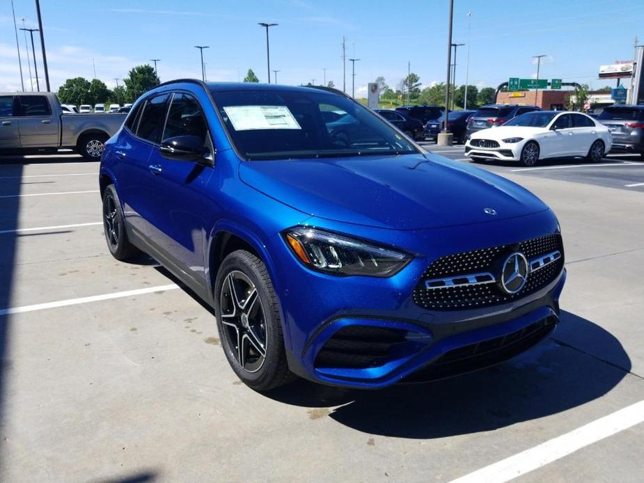 new 2024 Mercedes-Benz GLA 250 car, priced at $51,975