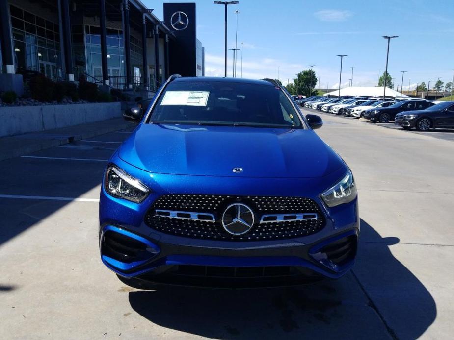 new 2024 Mercedes-Benz GLA 250 car, priced at $51,975