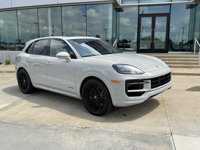 new 2026 Porsche Cayenne car