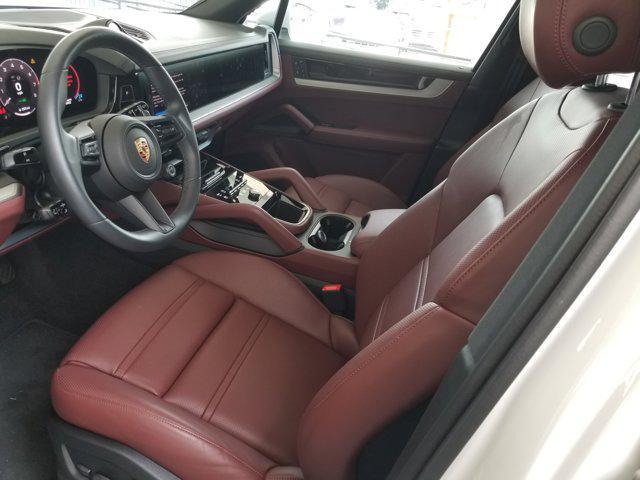 new 2025 Porsche Cayenne car