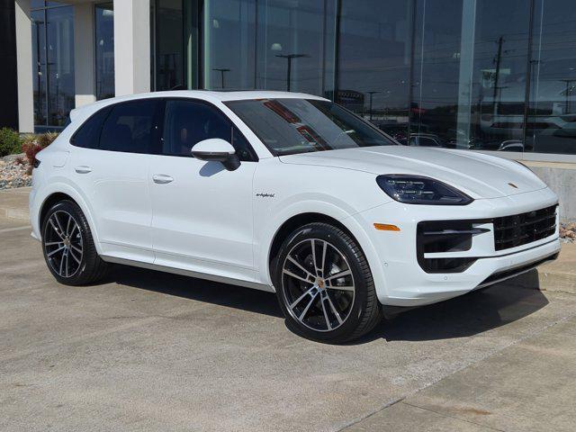 new 2025 Porsche Cayenne car