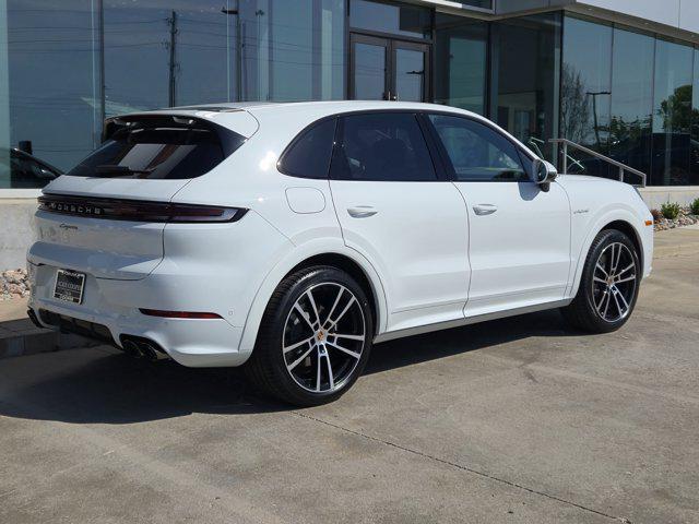 new 2025 Porsche Cayenne car
