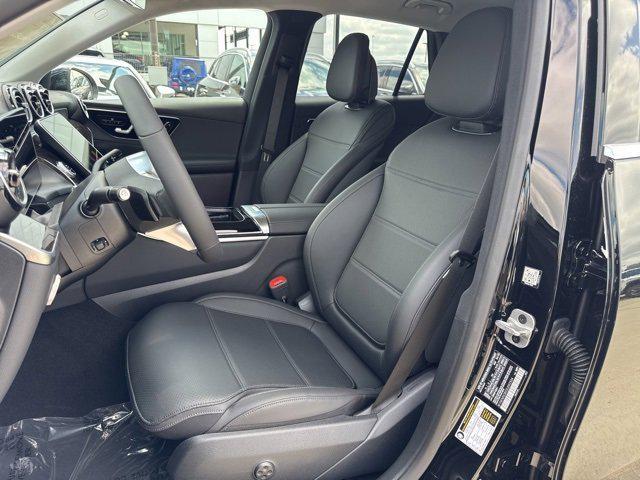 new 2025 Mercedes-Benz GLC 350e car, priced at $63,650