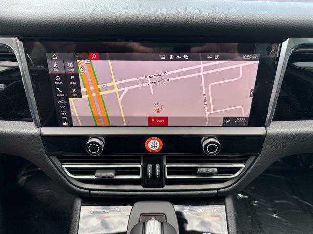 new 2025 Porsche Macan car