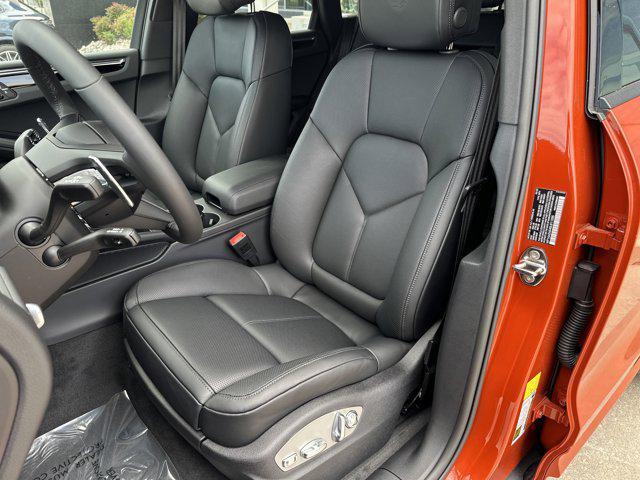 new 2025 Porsche Macan car