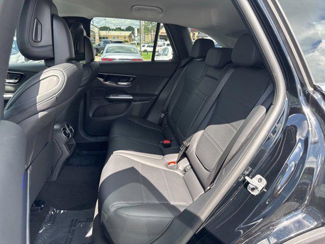 new 2025 Mercedes-Benz GLC 350e car, priced at $63,650