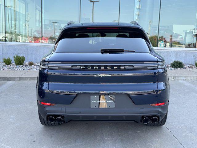 new 2025 Porsche Cayenne car