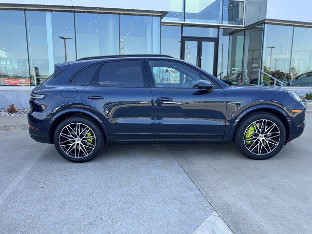 new 2025 Porsche Cayenne car