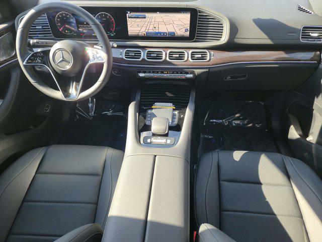 new 2025 Mercedes-Benz GLS 450 car, priced at $92,275