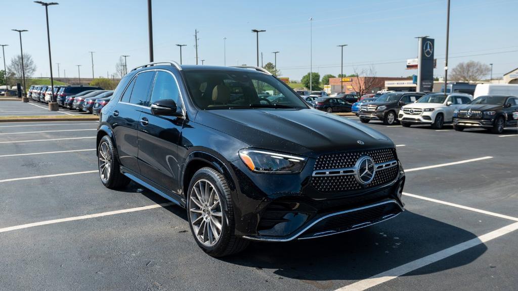 new 2024 Mercedes-Benz GLE 580 car, priced at $96,570