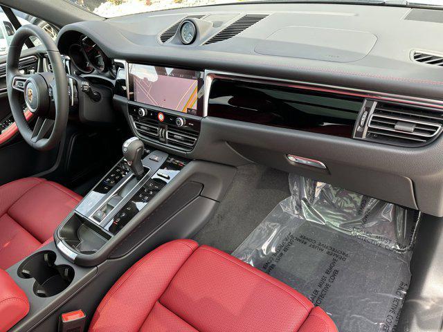 new 2025 Porsche Macan car