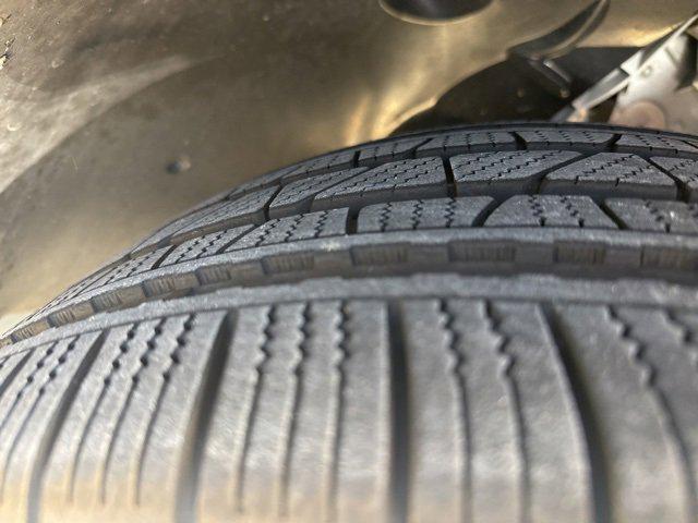 used 2025 Mercedes-Benz GLE 450 car, priced at $64,900