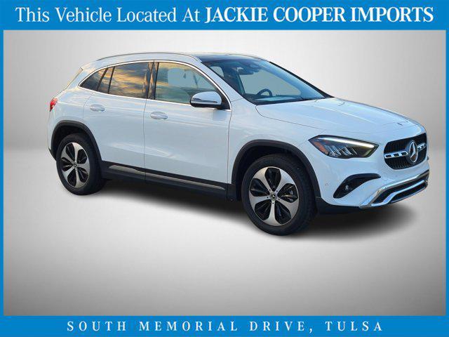 new 2025 Mercedes-Benz GLA 250 car, priced at $48,320