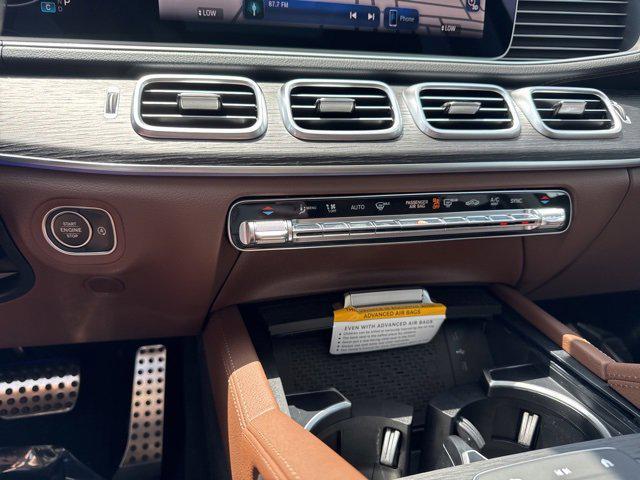 new 2025 Mercedes-Benz GLS 450 car, priced at $96,145