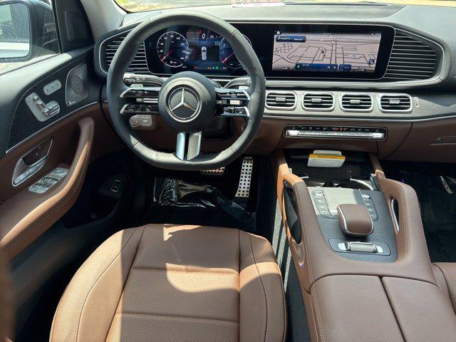 new 2025 Mercedes-Benz GLS 450 car, priced at $96,145
