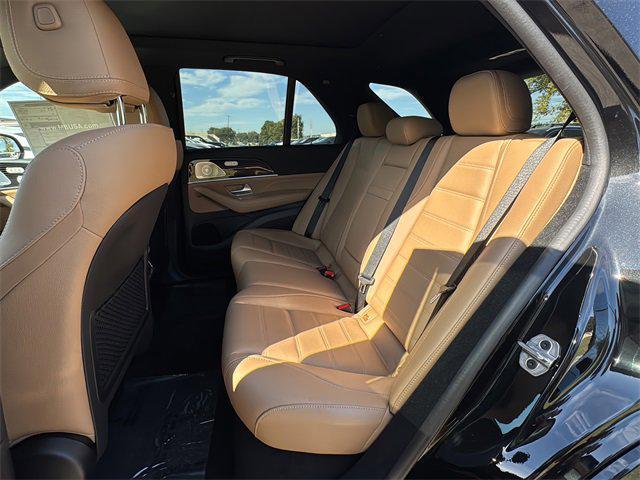 new 2026 Mercedes-Benz GLE 450 car, priced at $85,945