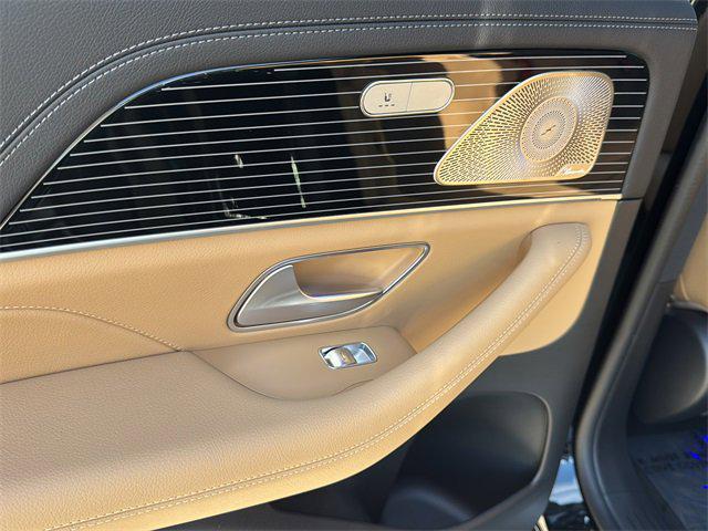 new 2026 Mercedes-Benz GLE 450 car, priced at $85,945