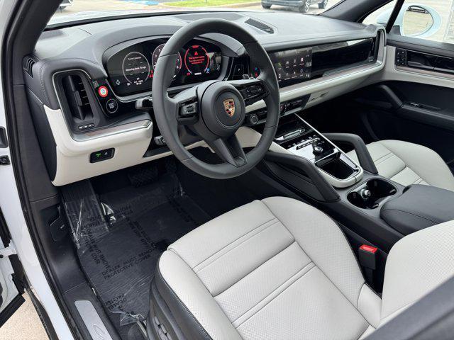 new 2025 Porsche Cayenne car