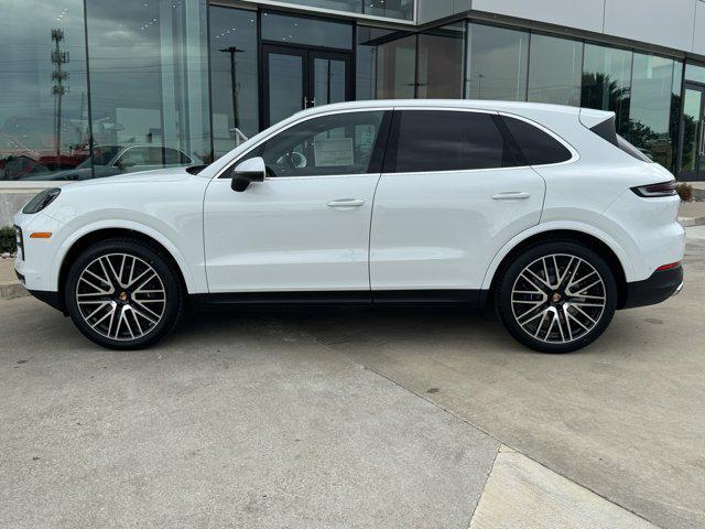 new 2025 Porsche Cayenne car