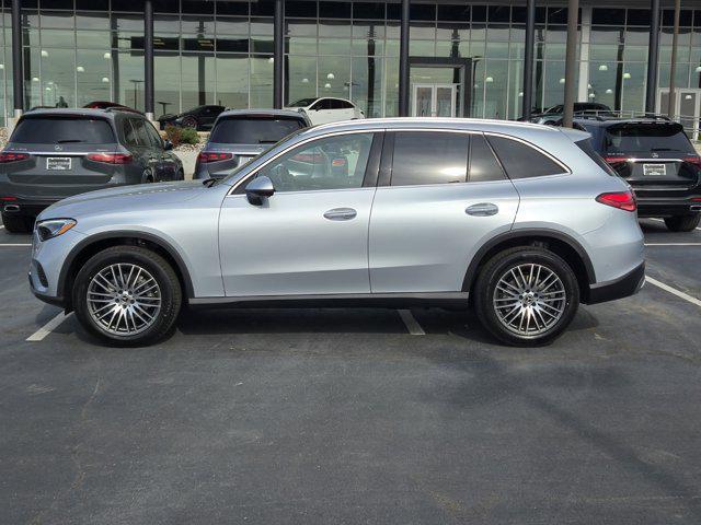 new 2025 Mercedes-Benz GLC 300 car, priced at $60,305