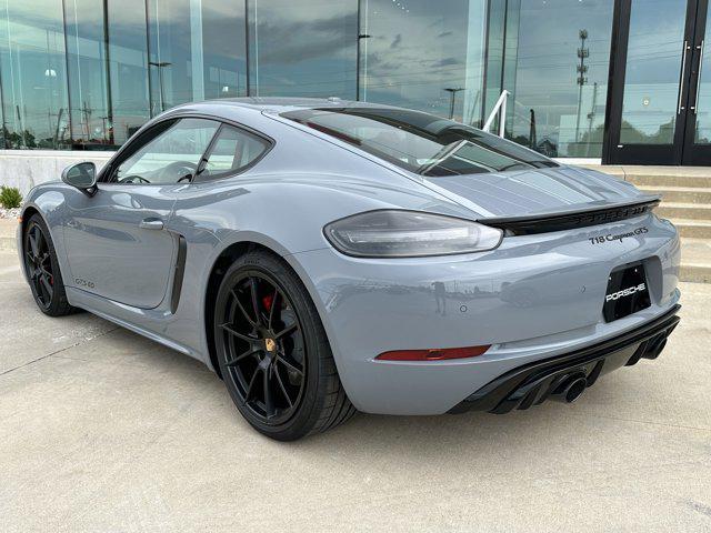 new 2025 Porsche 718 Cayman car