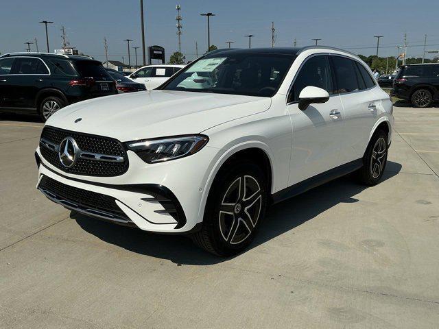 new 2025 Mercedes-Benz GLC 300 car, priced at $57,800