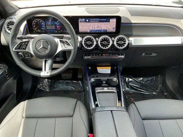 new 2025 Mercedes-Benz GLB 250 car, priced at $48,645