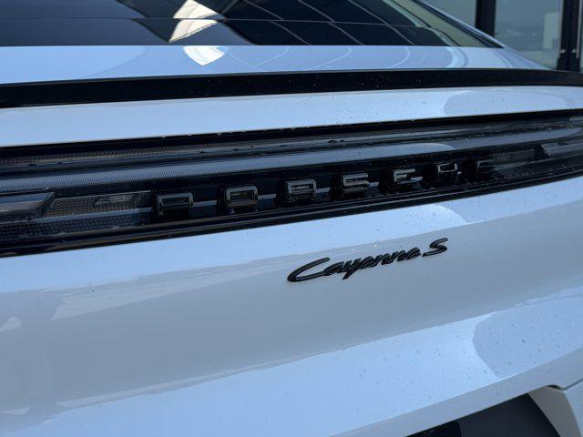 new 2026 Porsche Cayenne car