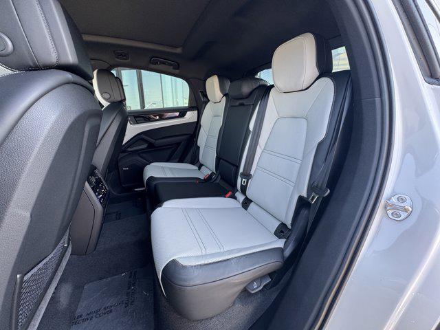new 2026 Porsche Cayenne car