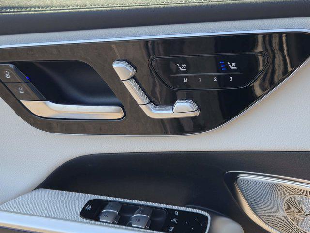 new 2025 Mercedes-Benz GLC 300 car, priced at $61,505