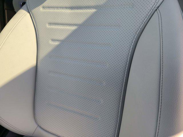 new 2025 Mercedes-Benz GLC 300 car, priced at $61,505
