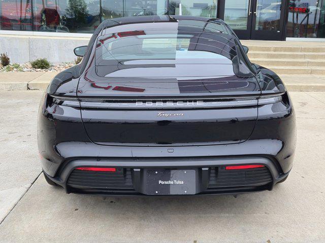 new 2025 Porsche Taycan car