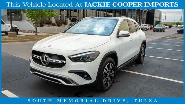 new 2024 Mercedes-Benz GLA 250 car, priced at $47,015