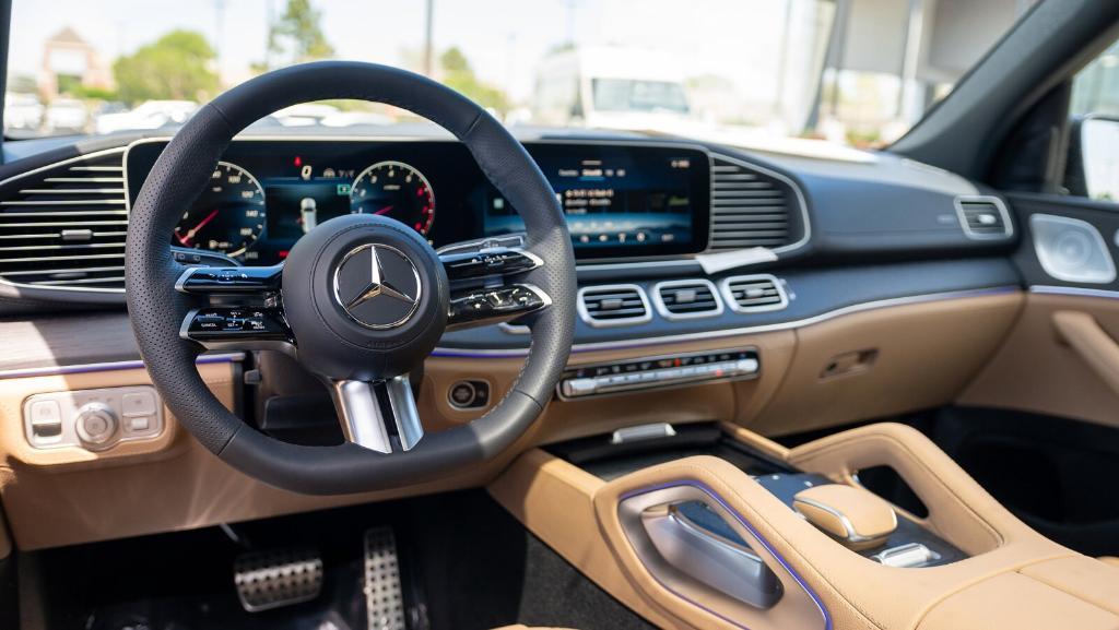 new 2024 Mercedes-Benz GLS 450 car, priced at $97,880