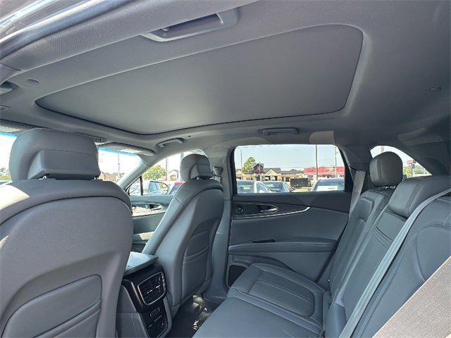 used 2020 Lincoln Nautilus car, priced at $30,250