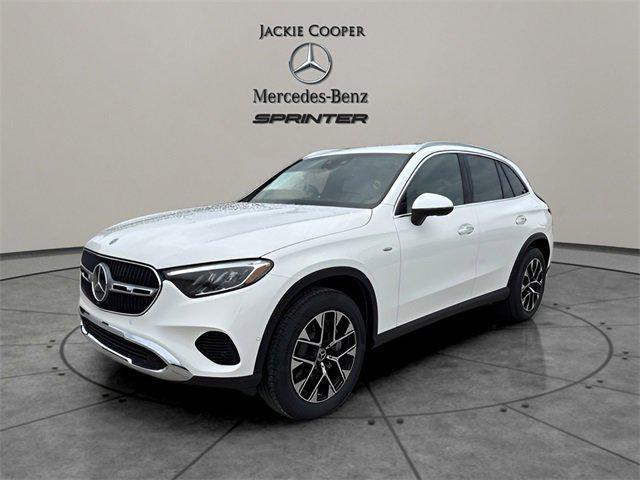 new 2025 Mercedes-Benz GLC 350e car, priced at $63,650