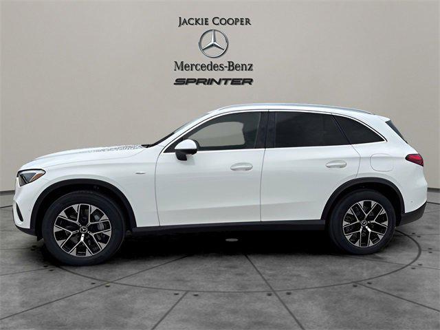 new 2025 Mercedes-Benz GLC 350e car, priced at $63,650