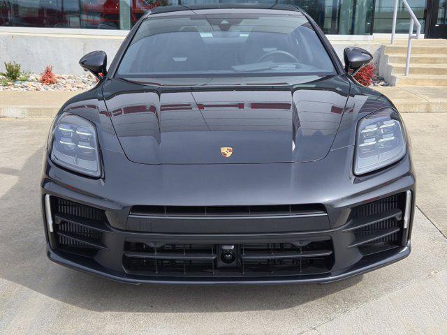 new 2024 Porsche Panamera car