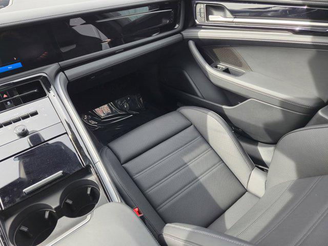 new 2024 Porsche Panamera car