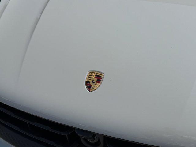 new 2025 Porsche Macan car