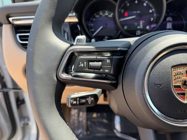new 2025 Porsche Macan car