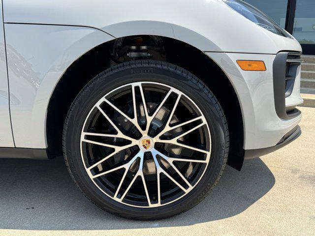 new 2025 Porsche Macan car