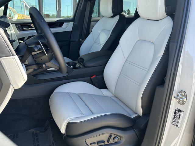 new 2026 Porsche Cayenne car